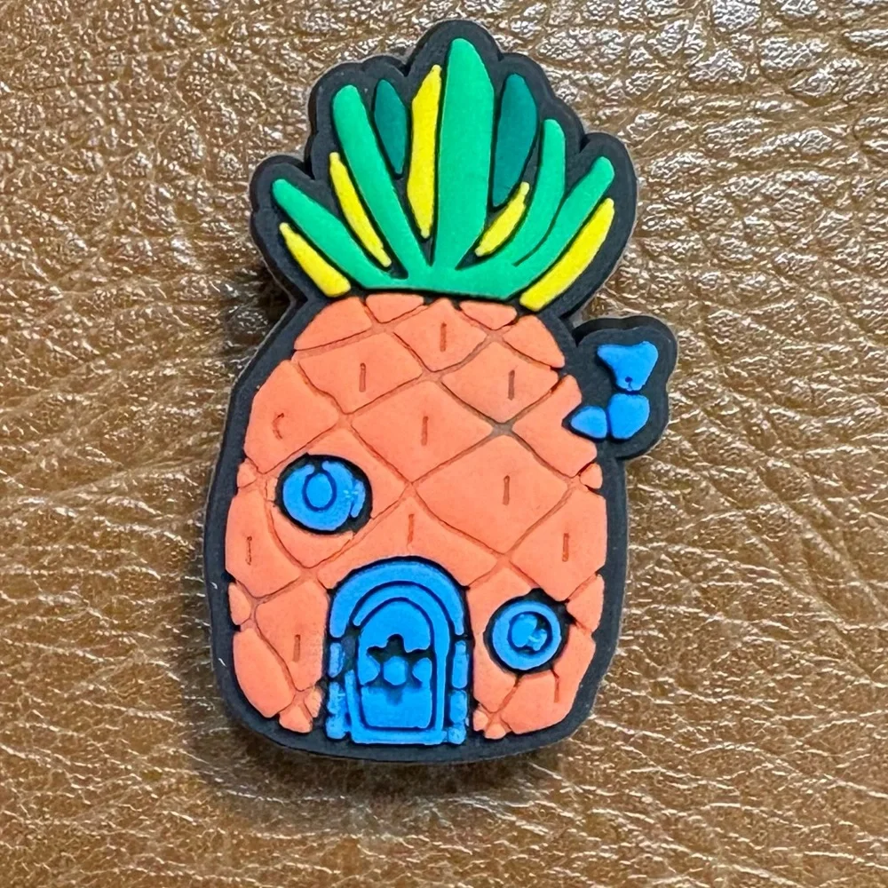 SpongeBob Pineapple Croc Charm - Picture 3 of 4